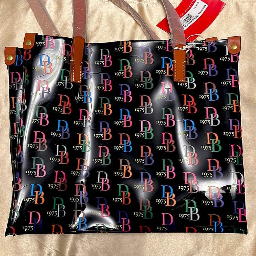 Dooney & Bourke Black medium black shopper tote bag